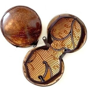 5 for $25! Coconut Shell Coin Purse! Miny Purse! Handcrafted!